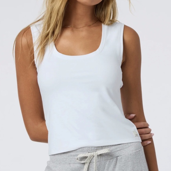 Vuori Halo Essential Scoop Tank Top White Medium - Picture 1 of 13